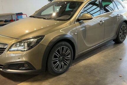 Opel Insignia 158.842 km 9.980 &euro; Bestwig 59909