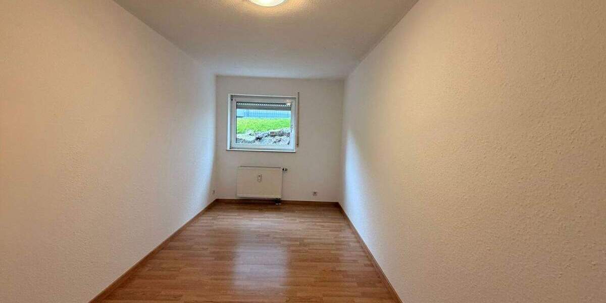 Etagenwohnung Ettenheim - 3 Zimmer, 92 m&sup2;, 900&euro; | Angebot:25156130