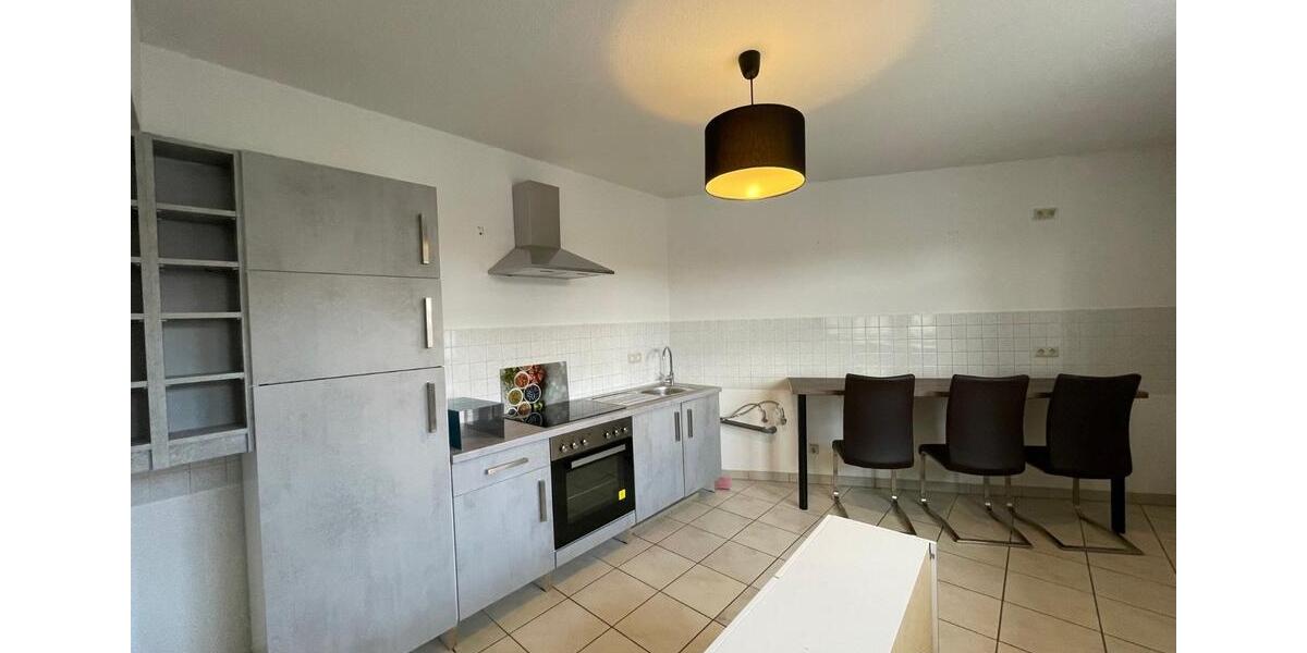 Etagenwohnung Dingelstädt - 2 Zimmer, 82 m&sup2;, 450&euro; | Angebot:25512324