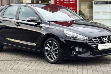 Hyundai i30 87.000 km 13.870 &euro; Helmstedt 38350