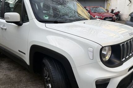 Jeep Renegade 133.000 km 12.900 &euro; Berlin 10247