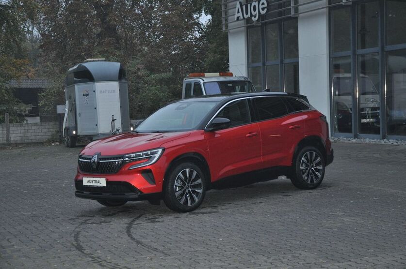 Renault Austral 3.808 km 34.900 € Soest 59494
