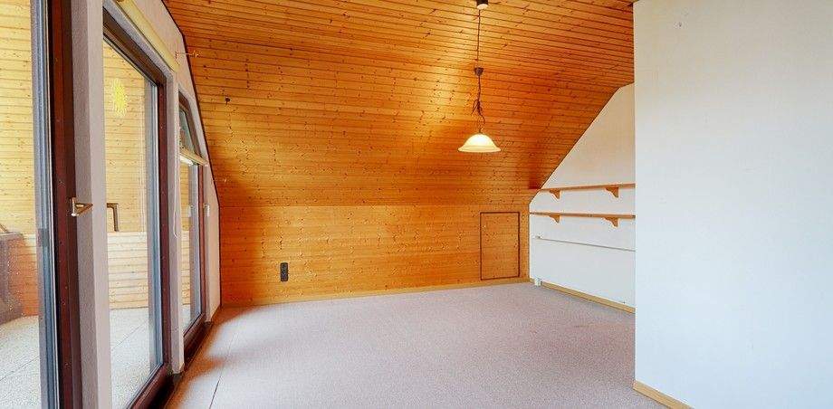 Mehrfamilienhaus, Wohnhaus Reutlingen Betzingen - 6 Zimmer, 182 m&sup2;, 598.000&euro; | Angebot:24756184