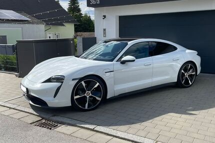 Porsche Taycan 39.888 km 63.500 &euro; Mainburg 84048