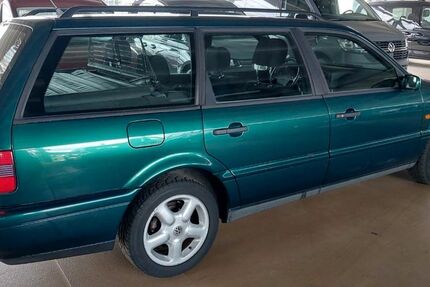 VW Passat Variant 49.378 km 5.900 &euro; Bad lauchstädt 06246