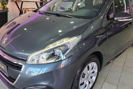 Peugeot 208 30.850 km 7.890 &euro; Recklinghausen 45661