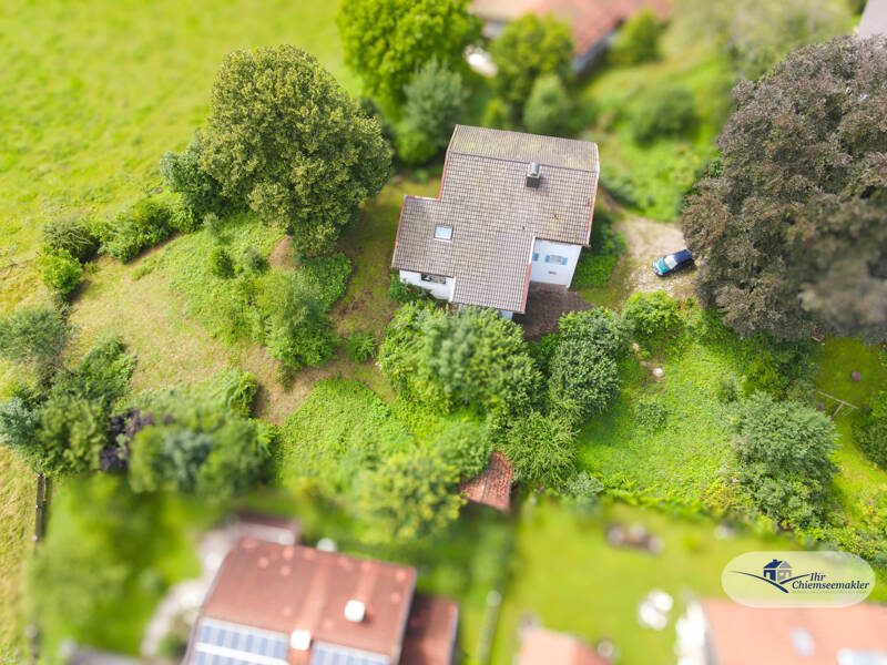 Traumhaftes Grundstück mit Altbestand und unverbaubarem Bergblick