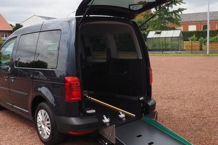 VW Caddy 37.264 km 32.990 € Südkirchen 59394