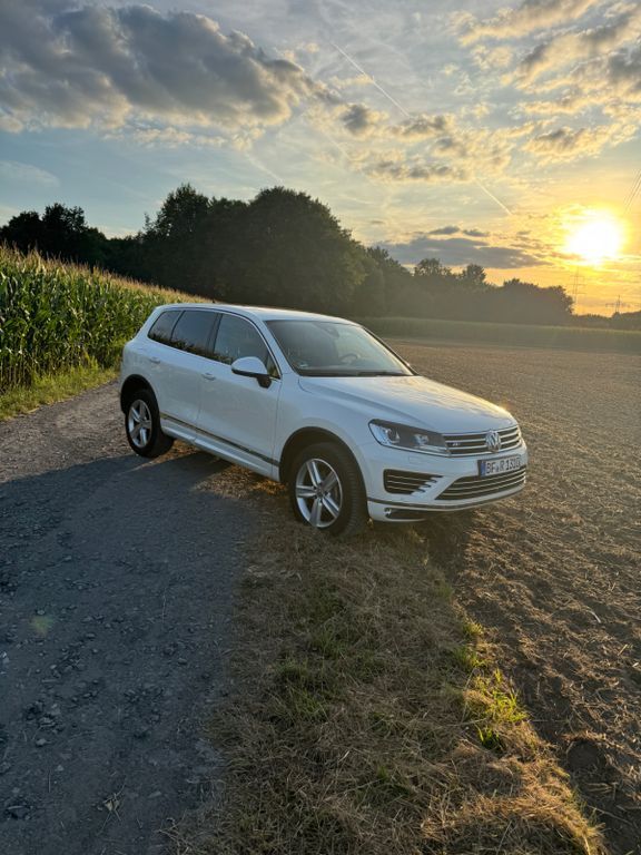 VW Touareg 193.000 km 20.099 € Rheine 48432