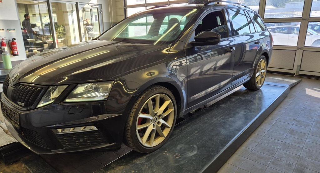 Skoda Octavia 210.000 km 10.999 € Hanau 63457