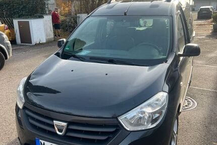 Dacia Dokker 148.000 km 2.800 &euro; München 80999
