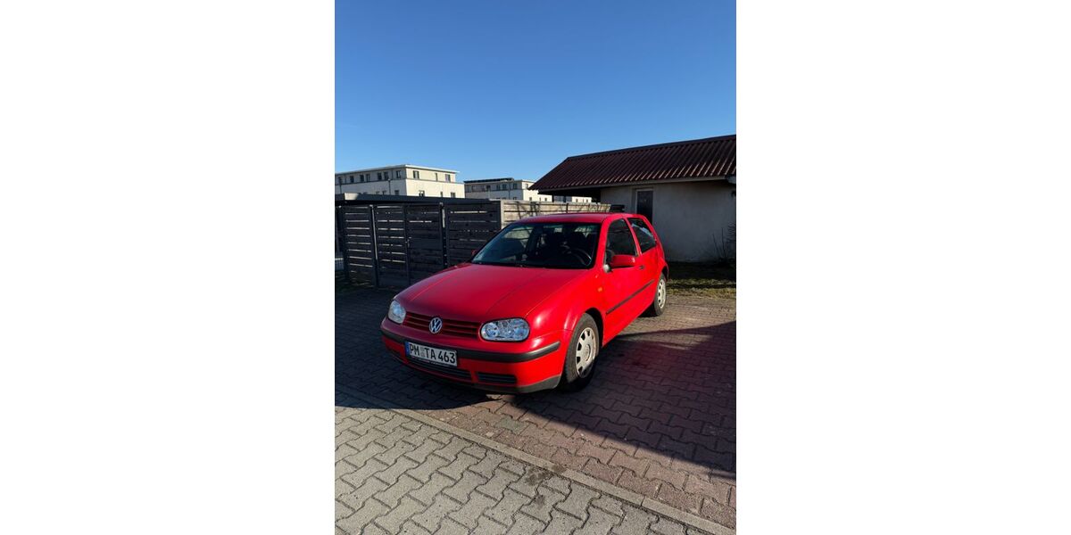 VW Golf 254.499 km 2.200 &euro; Werder 14542