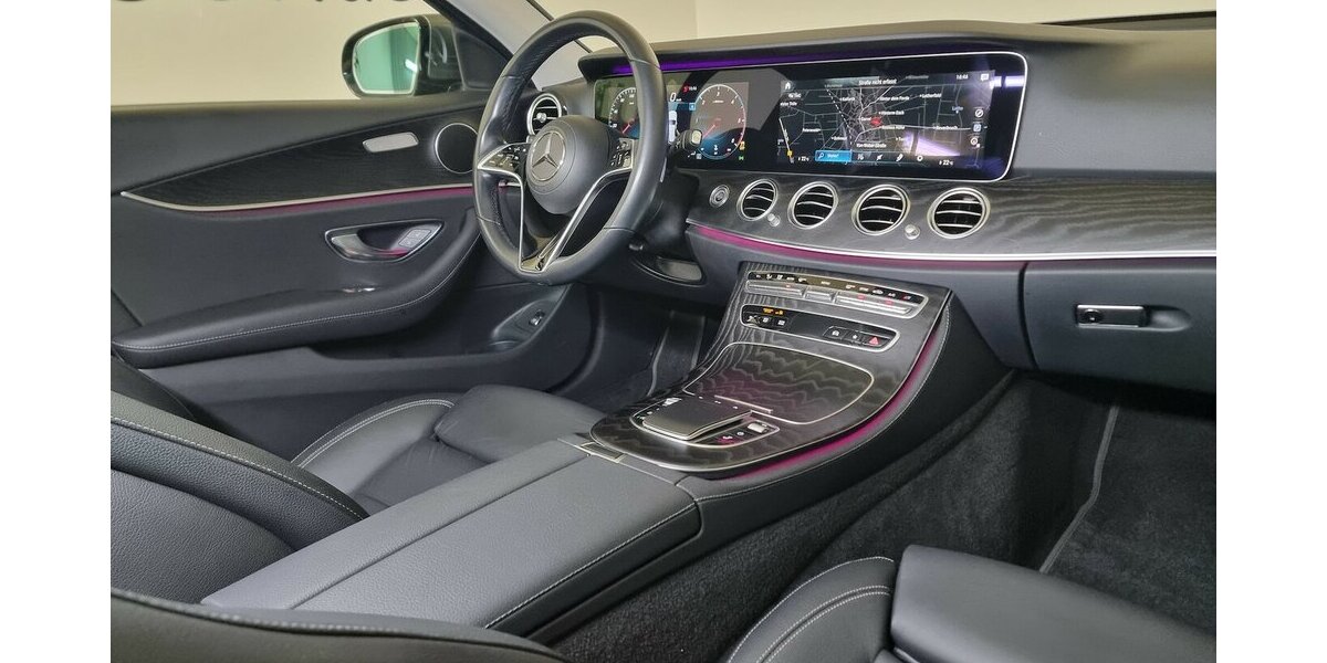 Mercedes-Benz E 200 dA LED AHK Navi Widescreen MBUX Leder 57.900 km 29.999 &euro; Garrel 49681