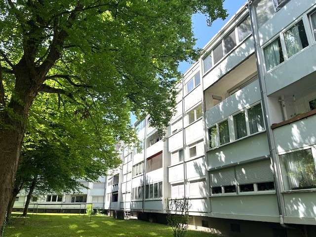 Wohnung zum Kaufen in Karlsruhe 280.000 € 79 m²