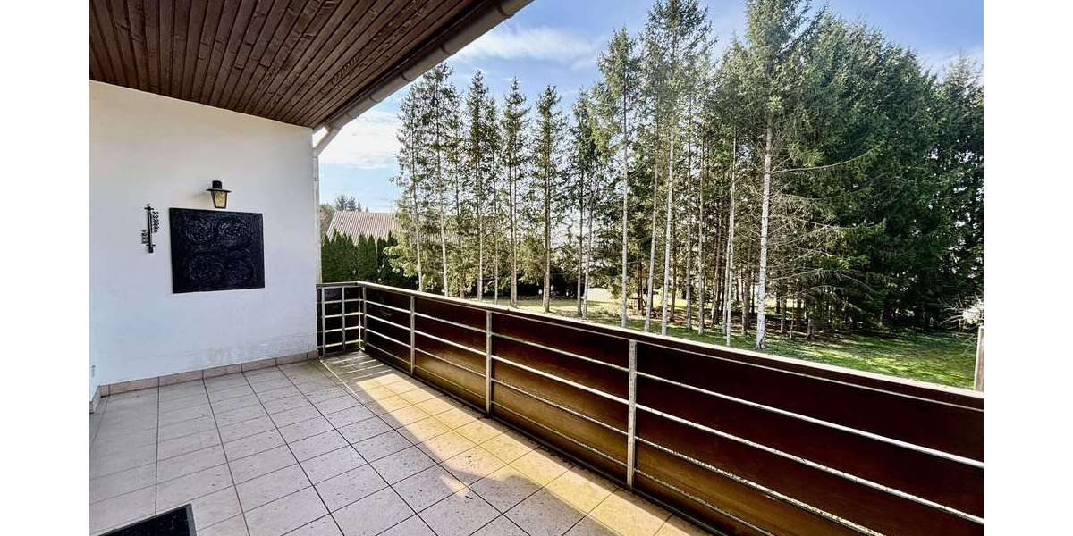 Einfamilienhaus Mengen - 9 Zimmer, 196 m&sup2;, 430.000&euro; | Angebot:26006338