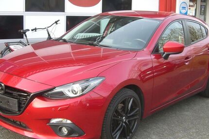 Mazda 3 120.000 km 9.999 &euro; Paderborn 33100