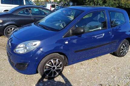 Renault Twingo 87.000 km 2.999 € Emmering 82275