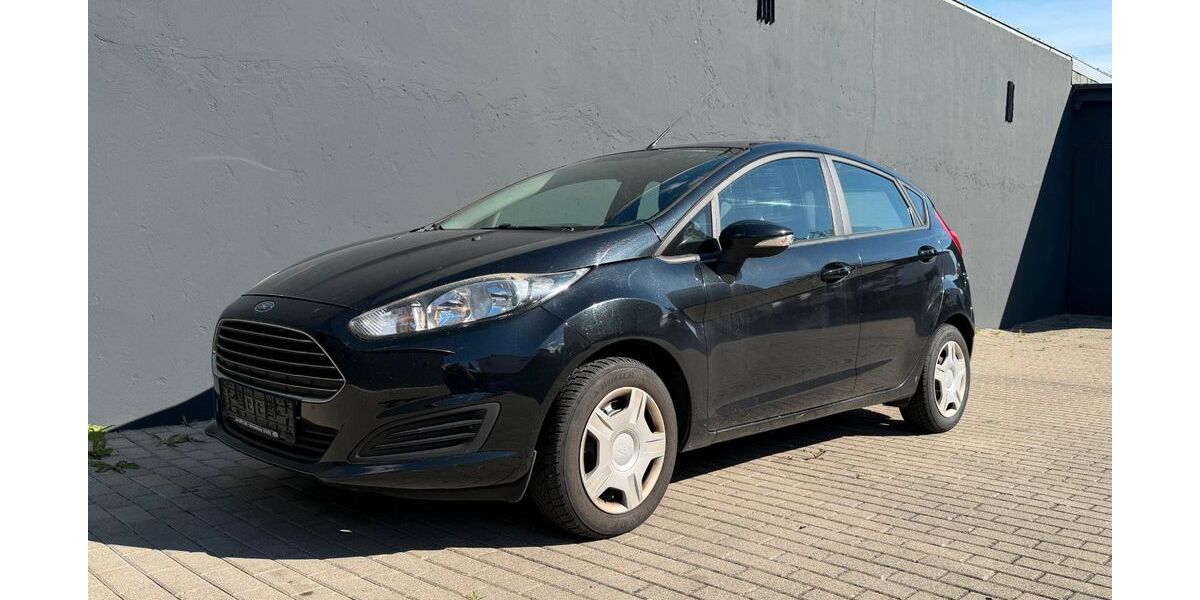 Ford Fiesta 256.353 km 2.790 &euro; Rottenburg am Neckar 72108
