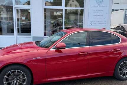 Alfa Romeo Giulia 59.800 km 24.990 € Sindelfingen 71065