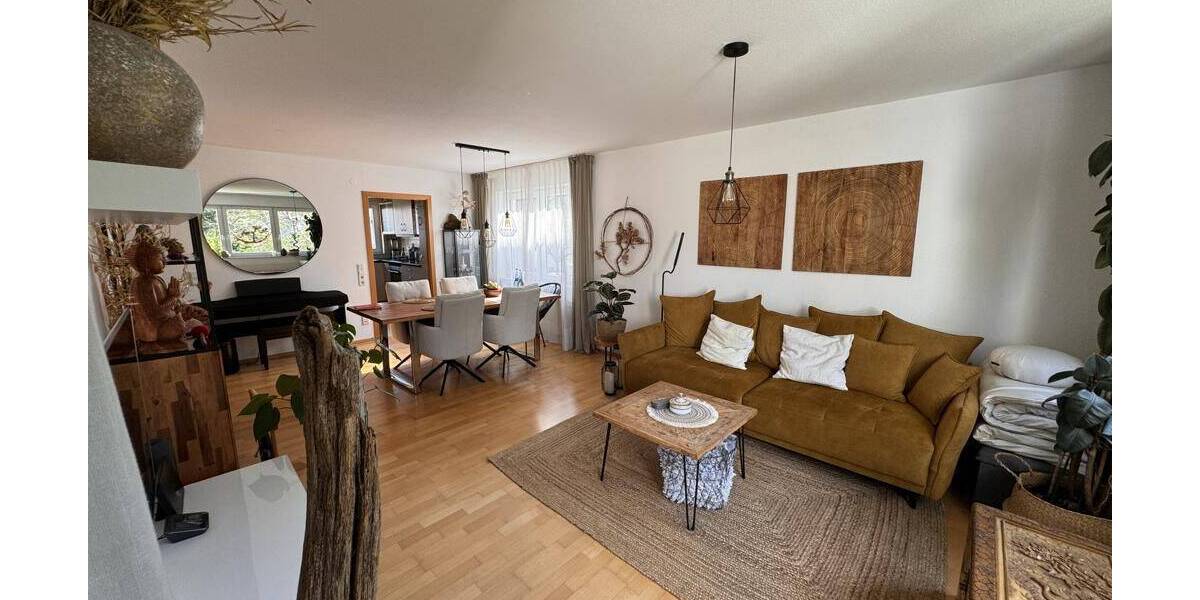 Etagenwohnung Weilheim an der Teck Weilheim - 3 Zimmer, 89 m&sup2;, 980&euro; | Angebot:26438397