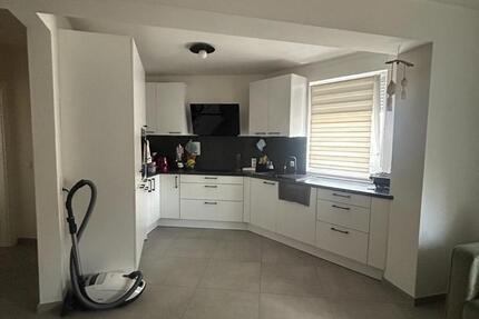 Wohnung Worms - 3 Zimmer, 90 m&sup2;, 1.100&euro; | Angebot:25395399