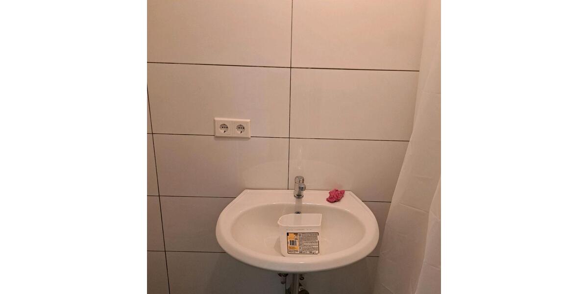 Reihenhaus Eisleben (Lutherstadt) - 6 Zimmer, 150 m&sup2;, 825&euro; | Angebot:26227845