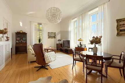 Wohnung Bückeburg - 4 Zimmer, 142 m&sup2;, 325.000&euro; | Angebot:26246551