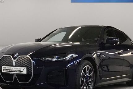 BMW i4 5.540 km 51.400 € Berlin 12683