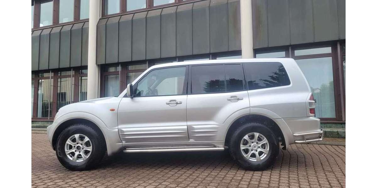 Mitsubishi Pajero 84.000 km 18.900 &euro; Groß Gerau 64521