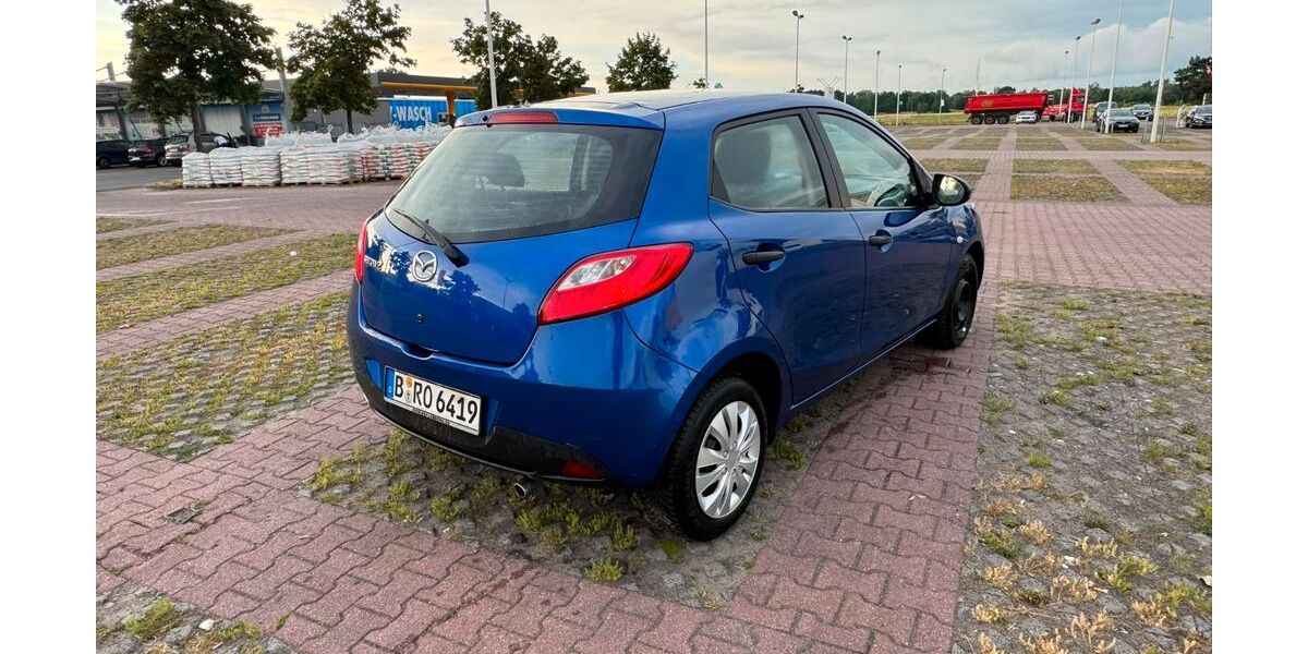 Mazda 2 115.000 km 2.799 &euro; Schönwalde-Glien 14621