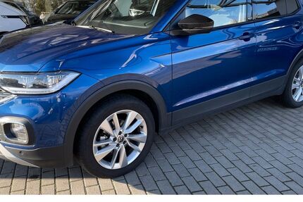 VW T-Cross 17.526 km 23.990 &euro; Frankfurt (Oder) 15234