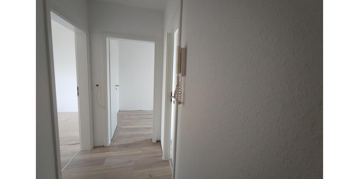 Etagenwohnung Sangerhausen - 4 Zimmer, 76 m&sup2;, 435&euro; | Angebot:26662541
