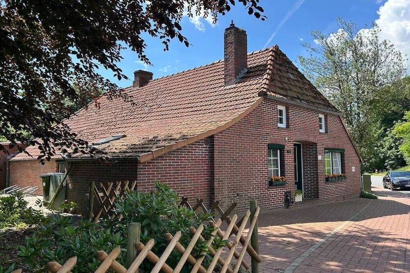 Ferienkomfort auf ganzer Linie - Großes Ferienhaus mit Charakter, Stil und Weitblick!