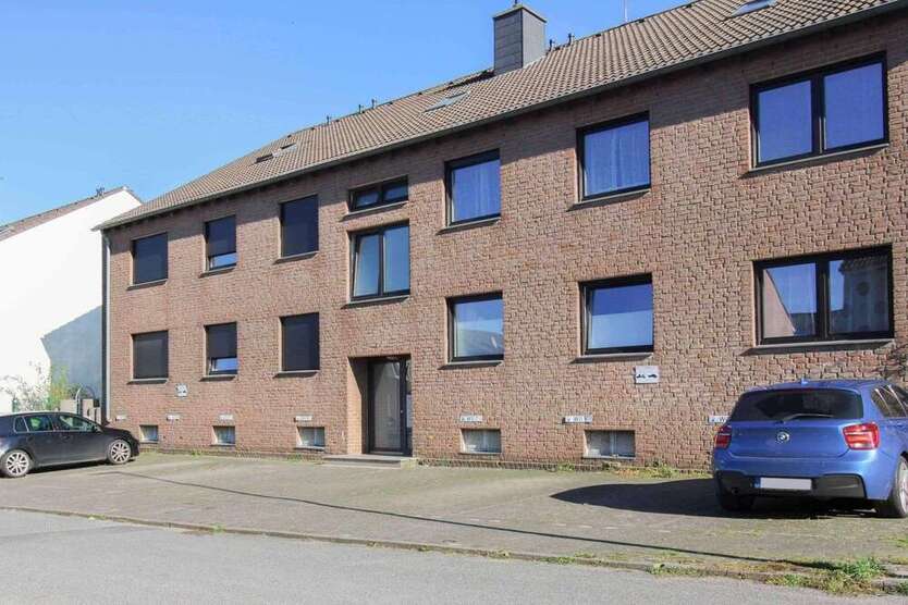 Wohnung zum Kaufen in Alsdorf 130.000 € 83.1 m²