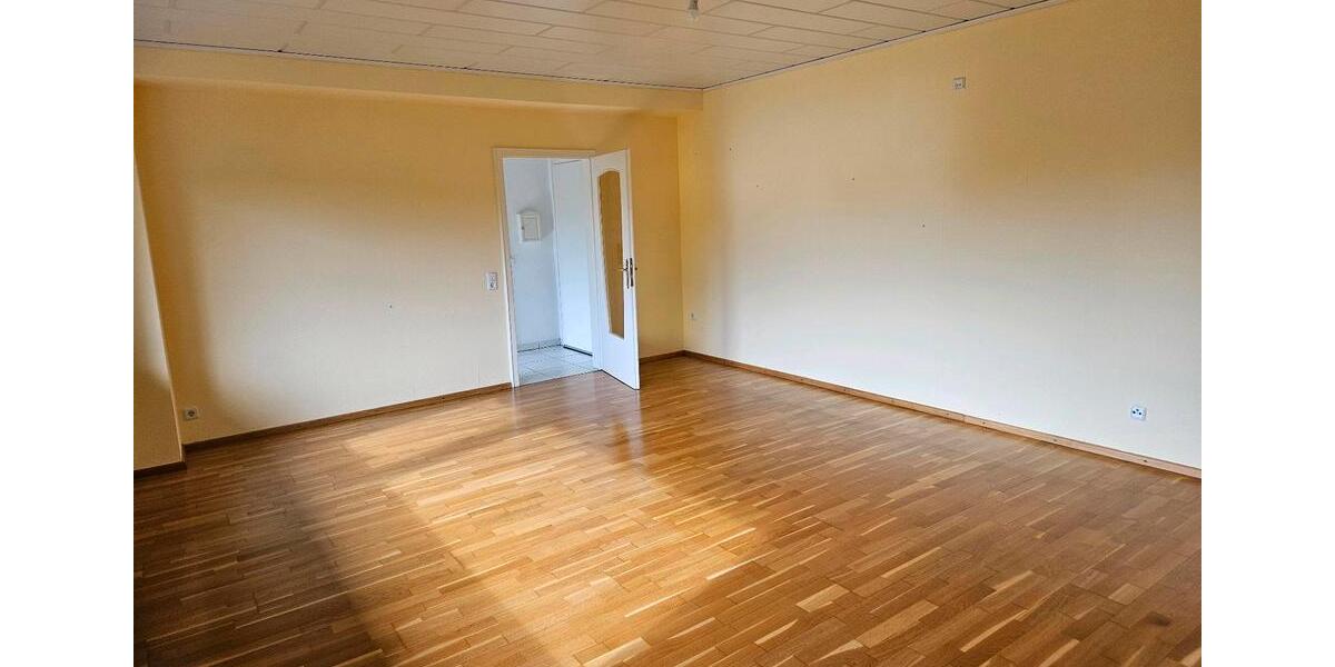 Etagenwohnung Saarbrücken Brebach-Fechingen - 1 Zimmer, 56 m&sup2;, 129.000&euro; | Angebot:26410254