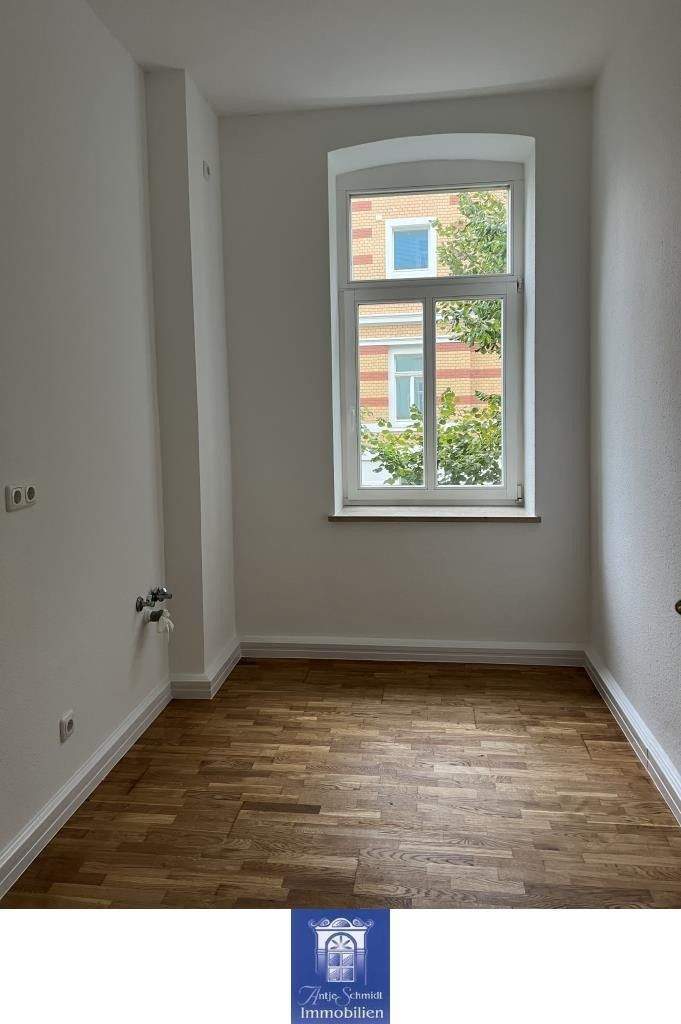 Ihr Lieblingsplatz mit perfekter Raumaufteilung! Bad mit Wanne und Dusche! 2 zimmer