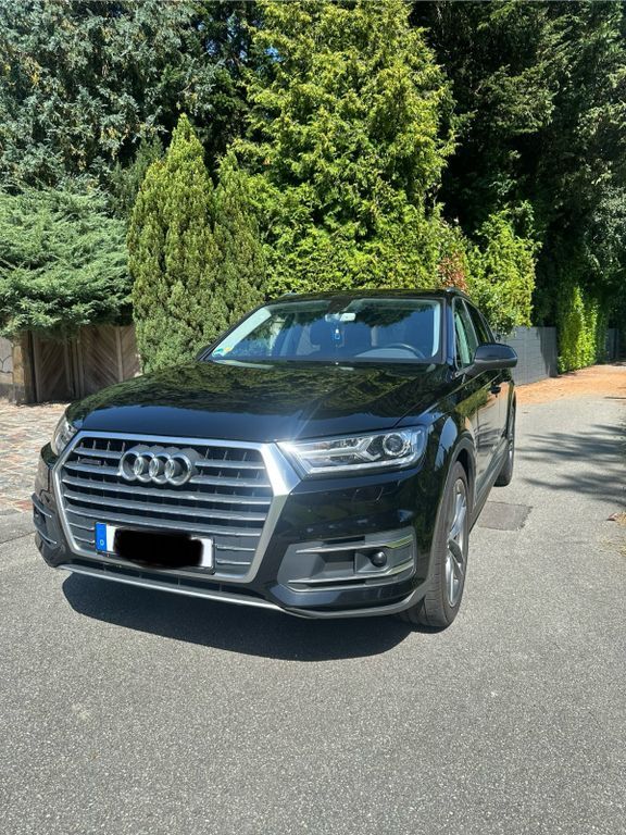 Q7
