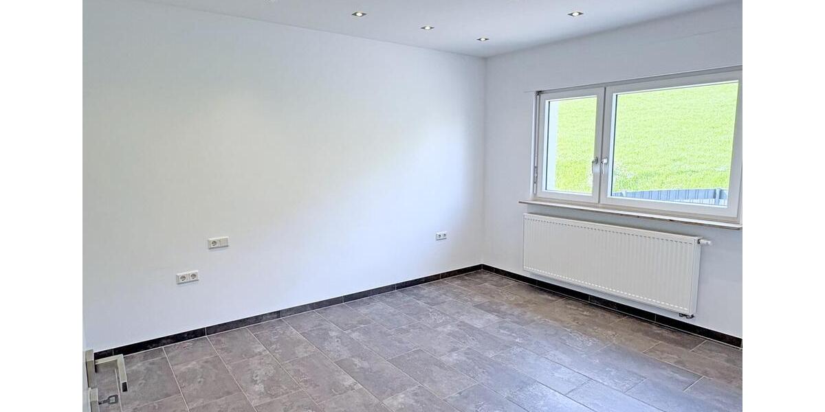 Einfamilienhaus Eitorf - 6 Zimmer, 130 m&sup2;, 1.330&euro; | Angebot:26252551