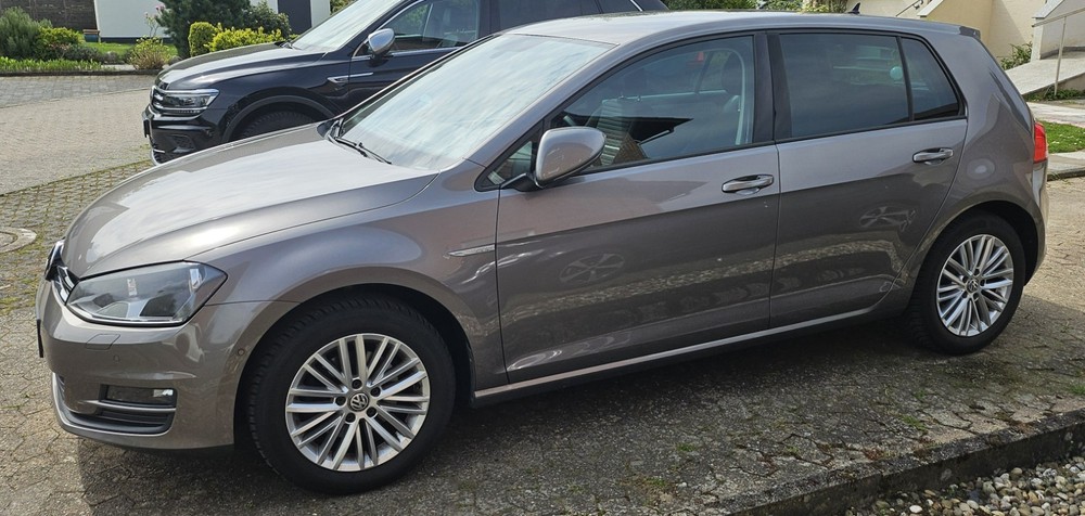 VW Golf VII 84.100 km 14.500 &euro; Oerlinghausen 33813
