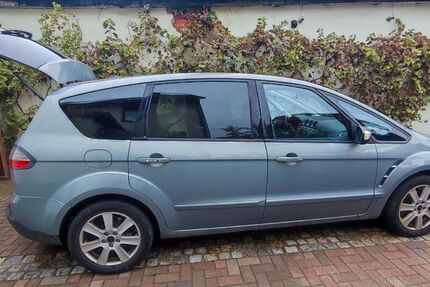 Ford S-Max 261.000 km 3.500 € Erfurt 99097