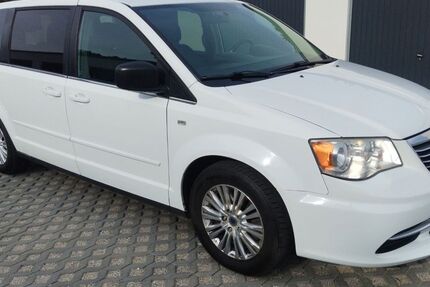 Lancia Voyager 265.747 km 5.990 &euro; Guben 03172