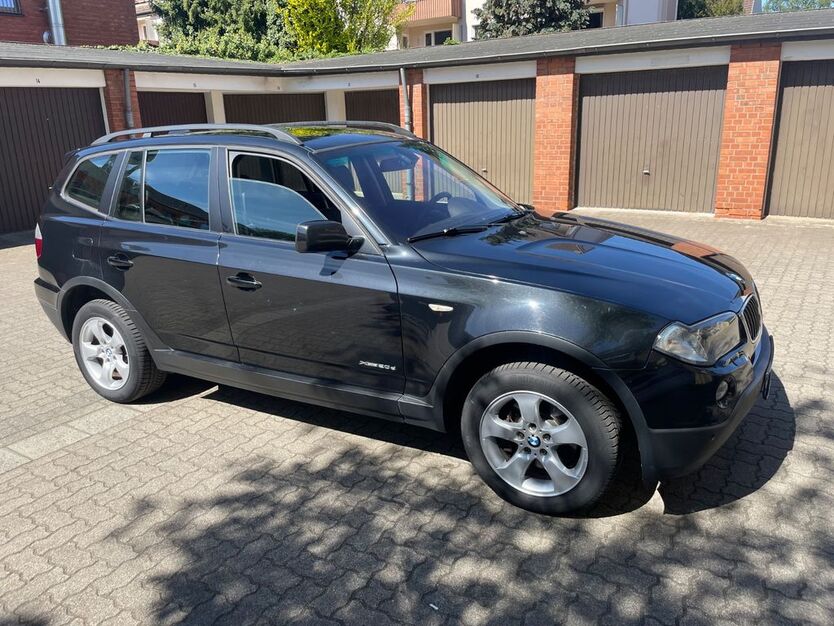 BMW X3 215.000 km 5.900 € Bremen 28201