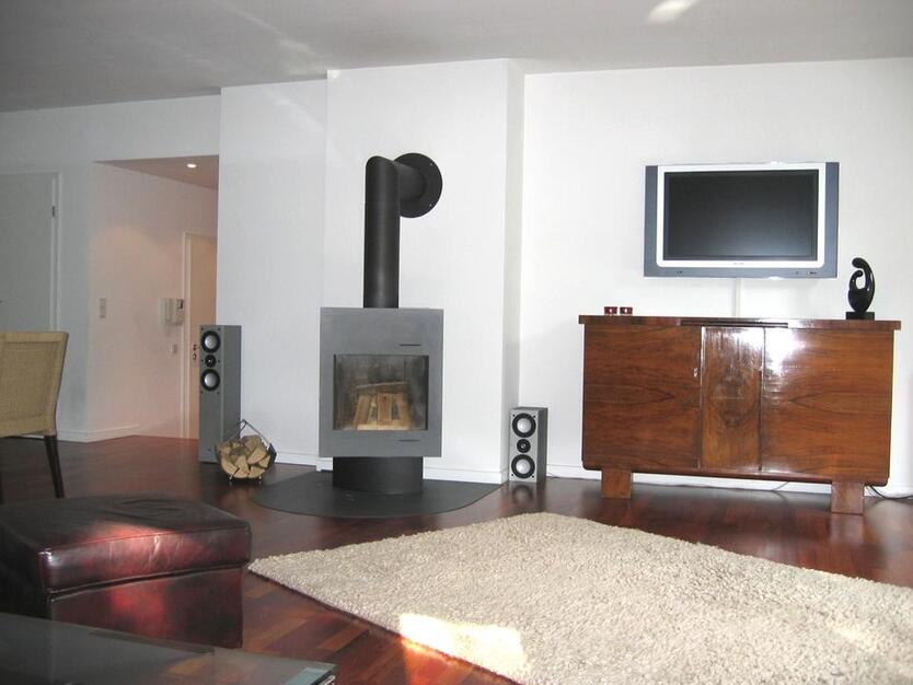 Exklusive 3-Zimmer-Wohnung mitten im Grünen aber dennoch zentral zimmer