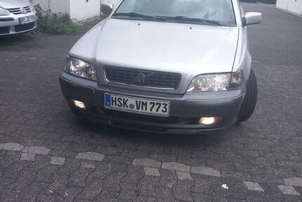 Volvo V40 320.000 km 1.500 &euro; Meschede 59872