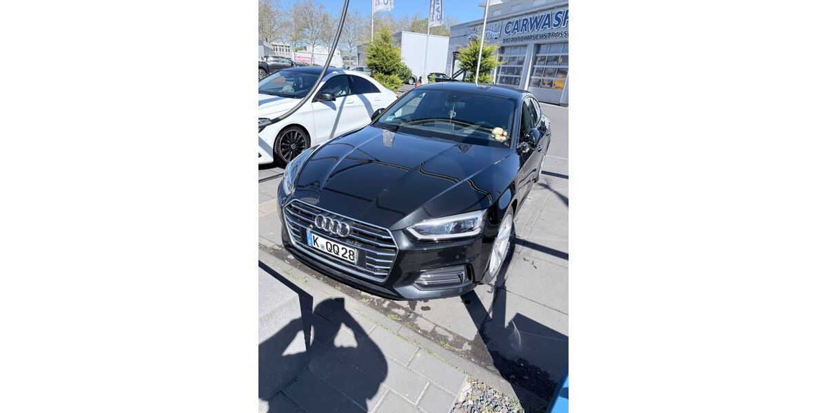 Audi A5 160.000 km 17.000 &euro; Köln 51107