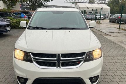 Dodge Journey 91.200 km 17.999 &euro; Berlin 12277