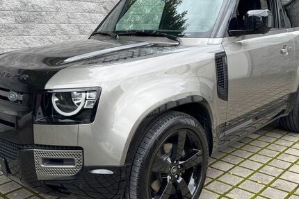 Land Rover Defender 81.600 km 49.900 € Bad Reichenhall 83435