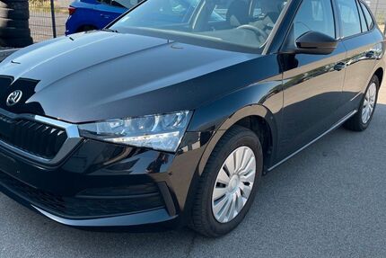 Skoda Scala 12.616 km 13.499 &euro; Bad Kötzting 93444
