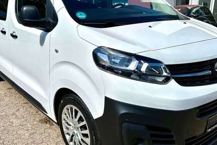 Opel Vivaro 87.221 km 18.900 &euro; Bremen 28217