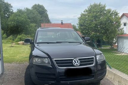 VW Touareg 277.000 km 6.000 &euro; Wald 93192